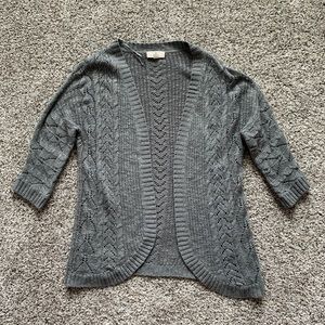 3/4 Three Quarter Sleeve Cardigan Sweater EUC